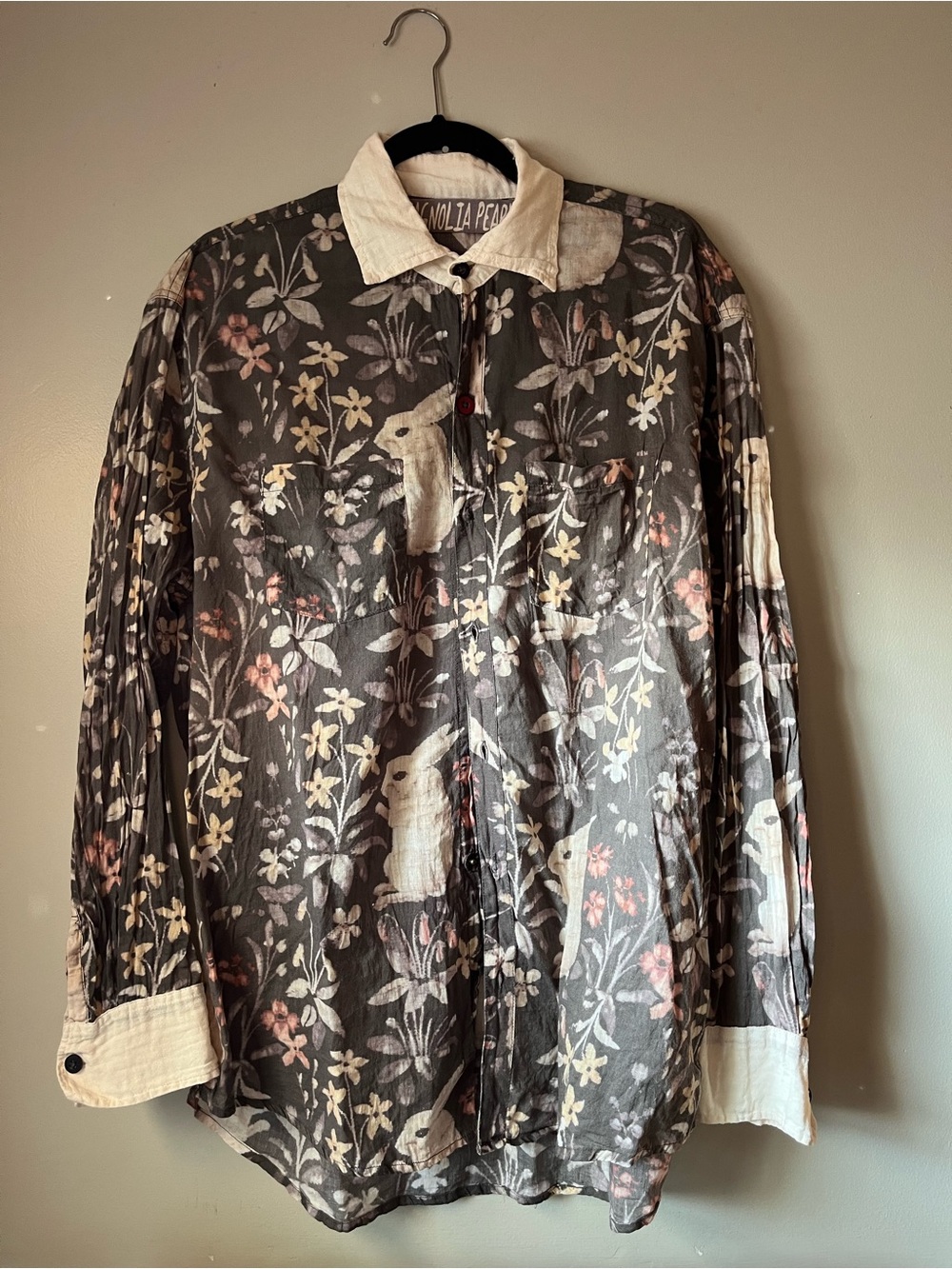Magnolia Pearl Boyfriend Shirt Dolly Print - Picture 2 of 6